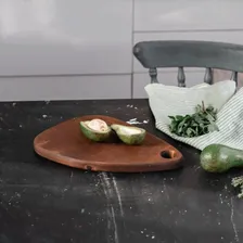 Деревянная разделочная доска из цельного куска дерева Сибирский Кедр RD4