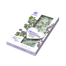 Шоколад цветной (белый) с Черникой и лавандой 100 г Сибирский Кедр
