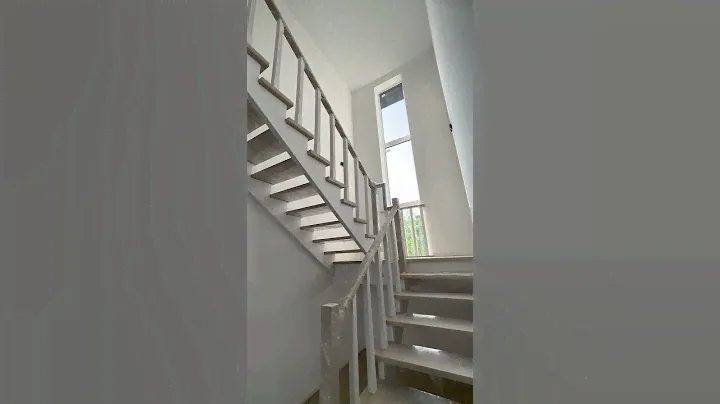 Готовый дом со вторым светом 242 м2 в коттеджном поселке